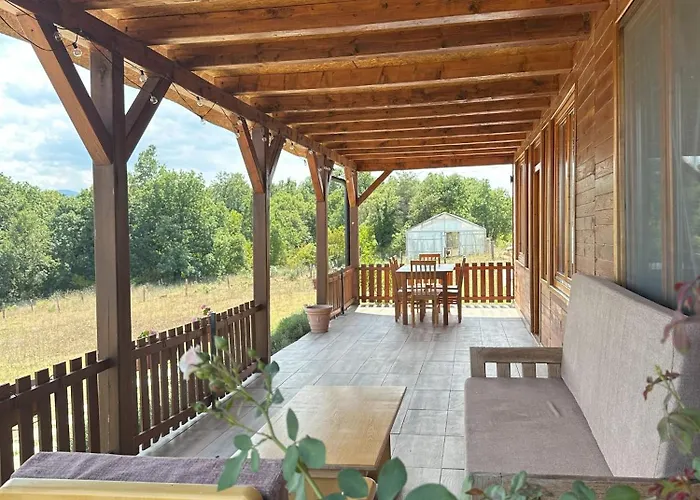 Odmor Za Dusu, Bratujevac * 자예카르